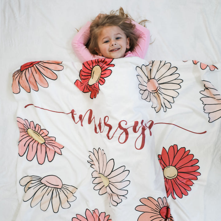 Personalized Daisy Print Baby Name Blanket