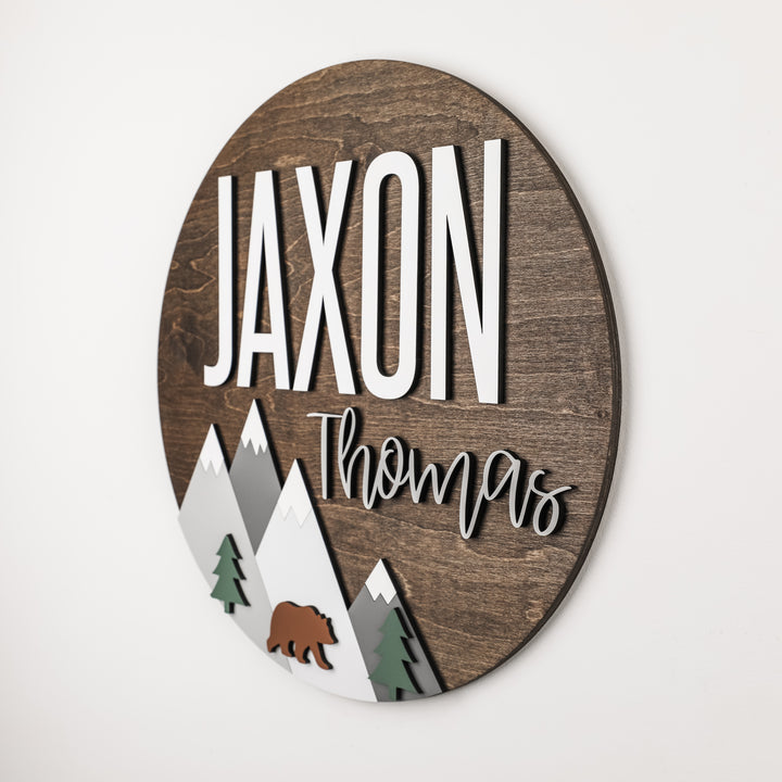 Jaxon Thomas Bear Mountain Round Name Sign