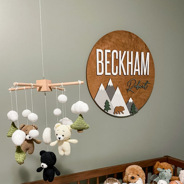 Beckham Robert Bear Mountain Round Name Sign